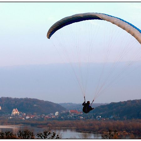 Hotel Kazimierski Zdroj Яновец Екстериор снимка